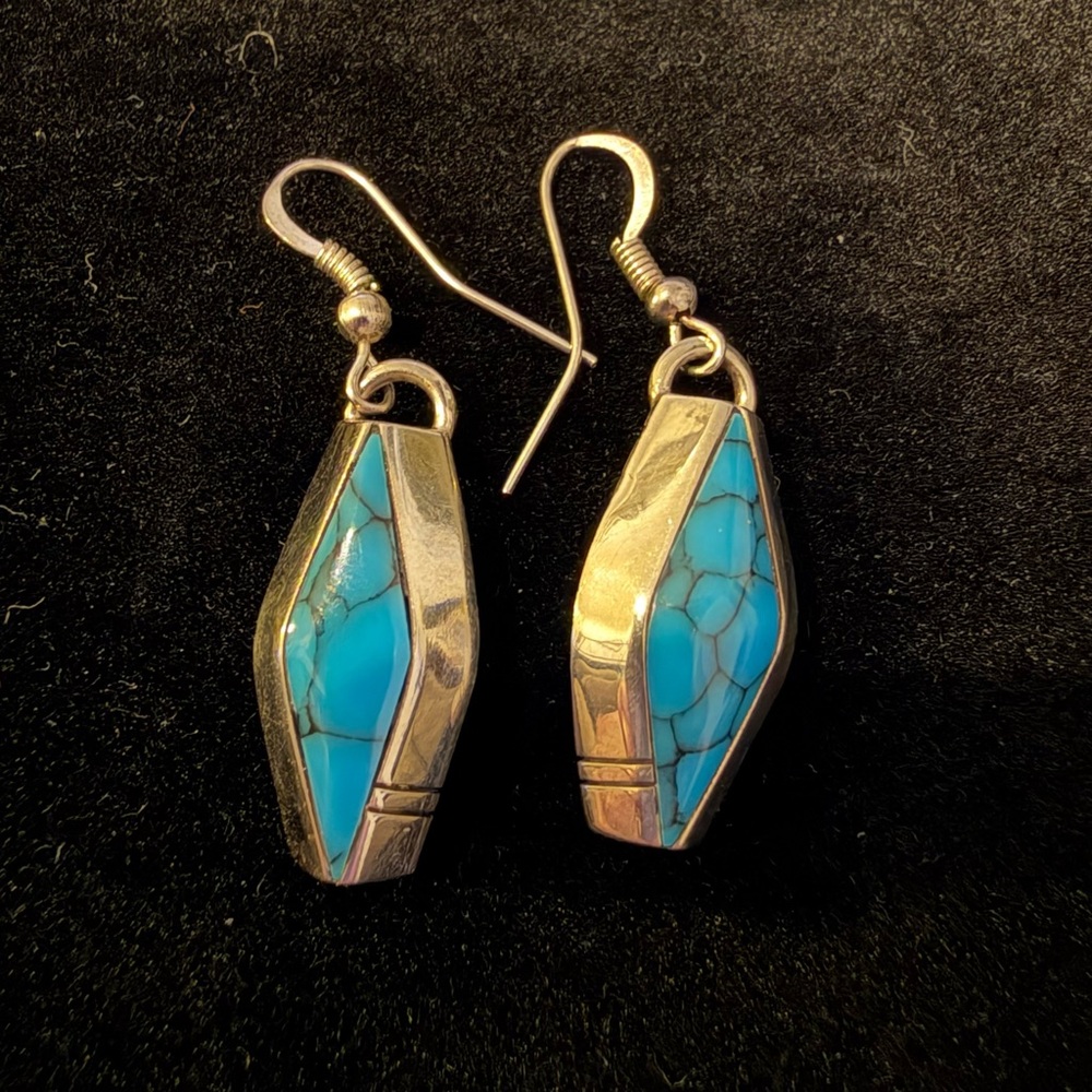 Elegant Turquoise and Gold Earrings Navajo